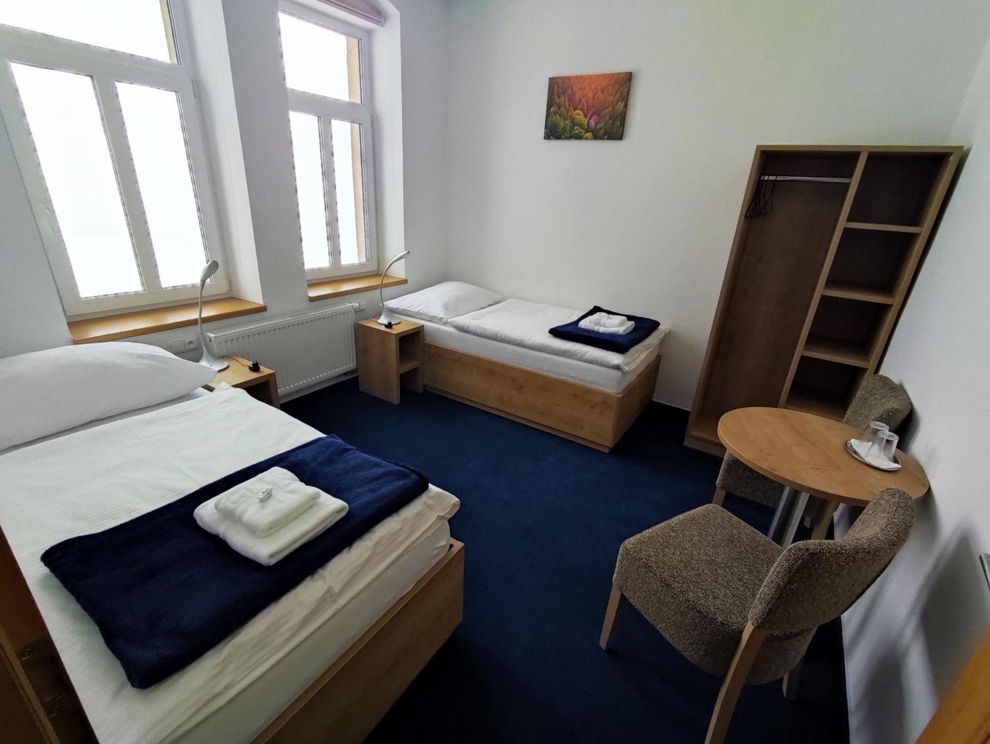 Hotel Poutni Dum Králíky Exteriör bild