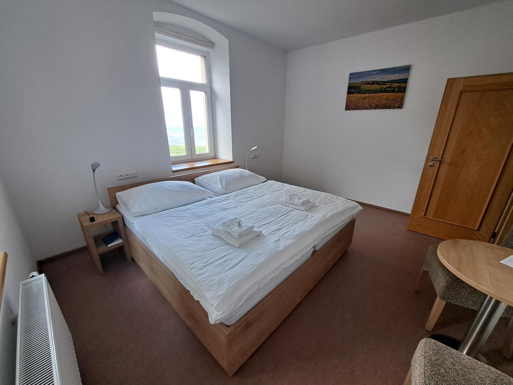 Hotel Poutni Dum Králíky Exteriör bild