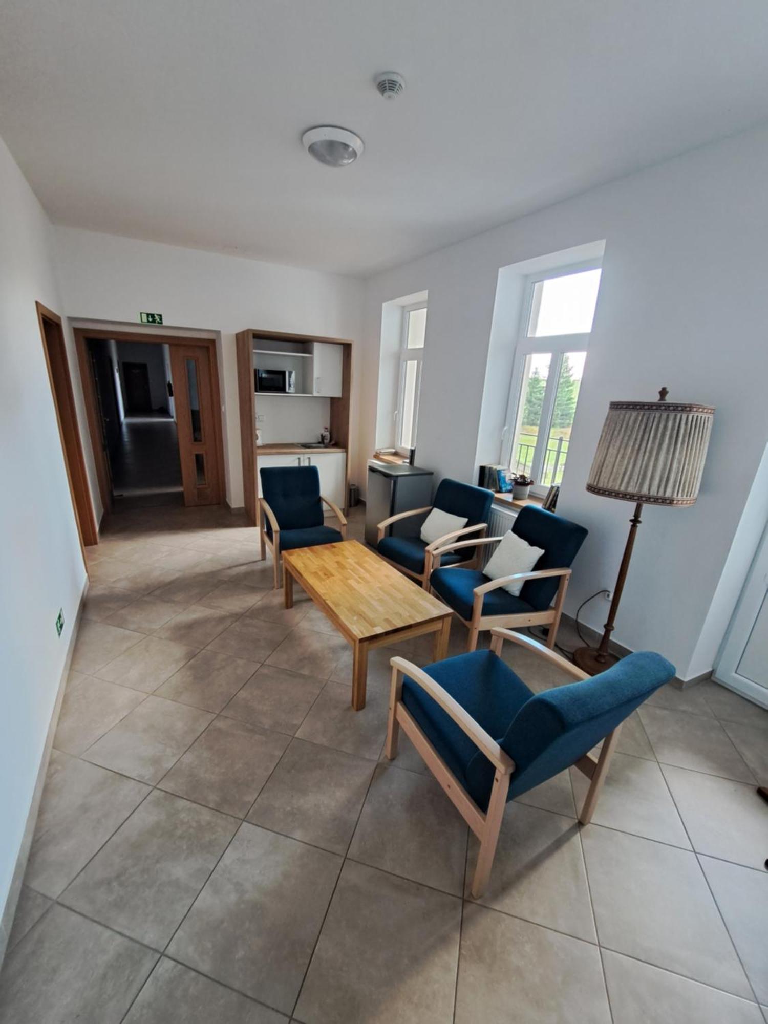 Hotel Poutni Dum Králíky Exteriör bild